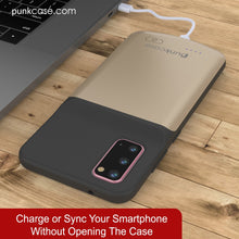 Cargar imagen en el visor de la galería, PunkJuice S20 Battery Case Gold - Fast Charging Power Juice Bank with 4800mAh (Color in image: All Black)